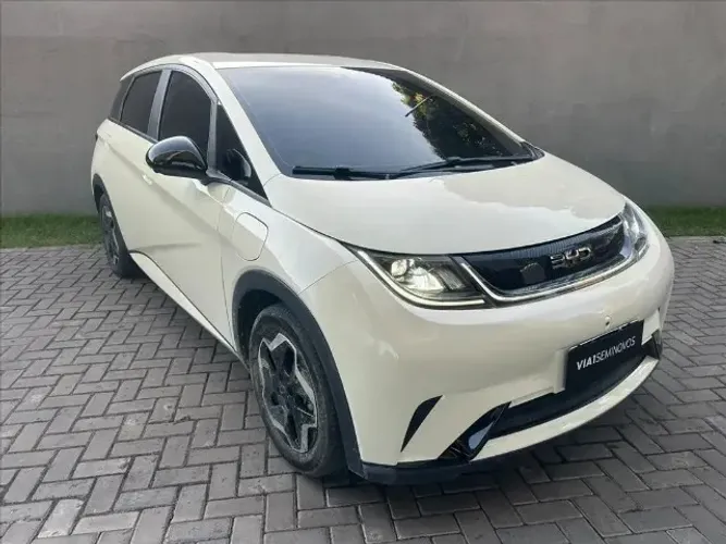 BYD Dolphin EV (Elétrico) 2026