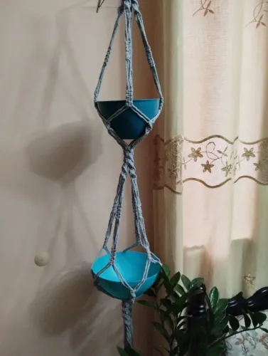 Suporte para plantas, duplo em macramê