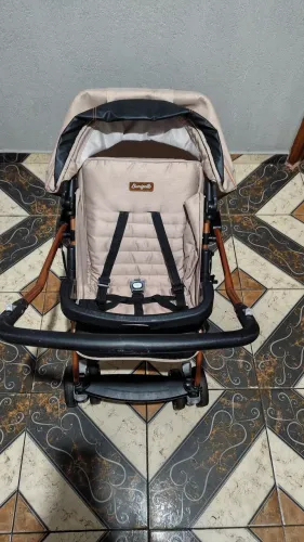 Carrinho de bebê