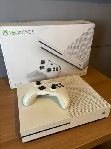 Video game Xbox one 1Tb