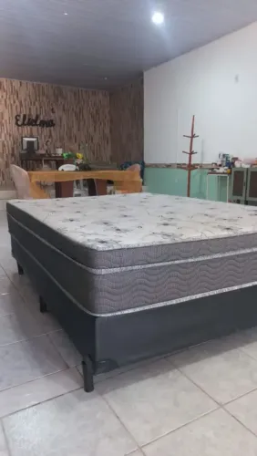 Vendo cama box e colchão