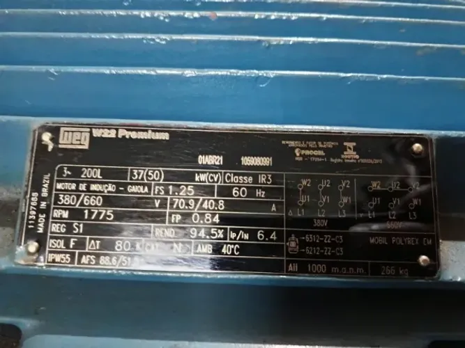 Motor elétrico trifásico 50CV 4P 380-660