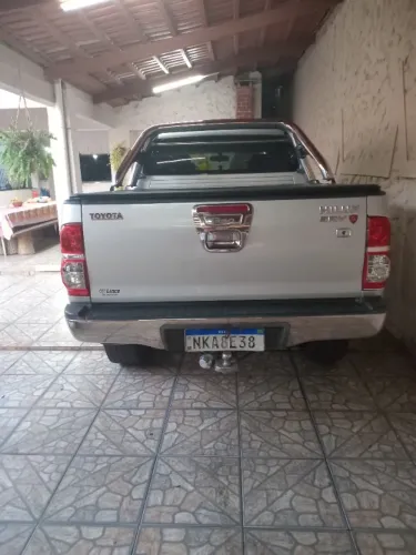 Toyota Hilux CD SR 4X2 2.7 16v/2.7 Flex Mec. 2010