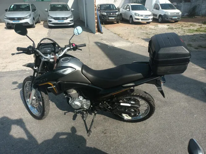 Honda Bros Nxr 160 ESDD, ano/modelo 2023/2023, cor preta.
