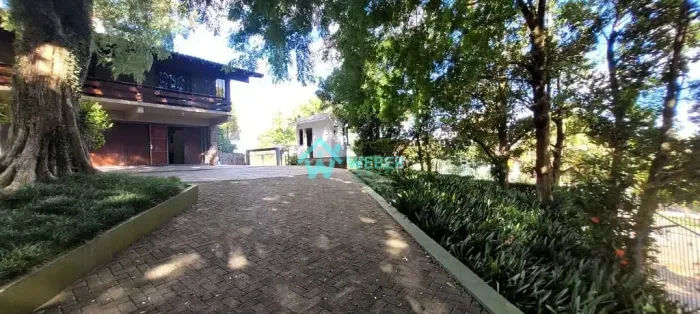 Casa com 5 dormitórios para alugar, 550 m² por R$ 18.000,00/mês - Boa Vista - Novo Hamburg