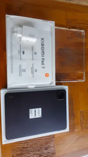 Xiaomi Pad 7 256GB / 8GB RAM - Tela 3.2K 144Hz - Impecável!