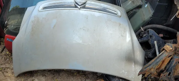 Capô citroen xsara Picasso..