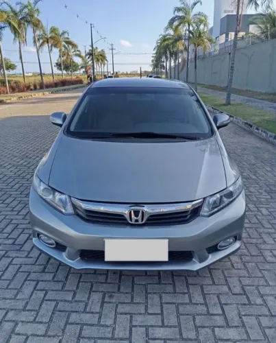 Honda Civic Sedan LXR 2.0 Flexone 16V Aut. 4P 2014