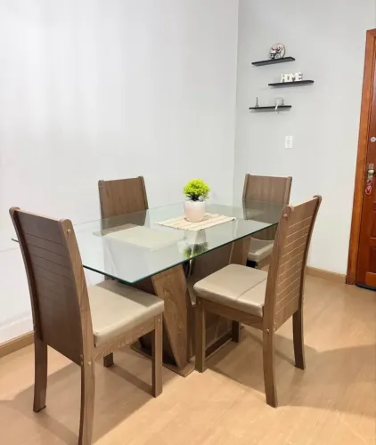 Mesa 6 cadeiras
