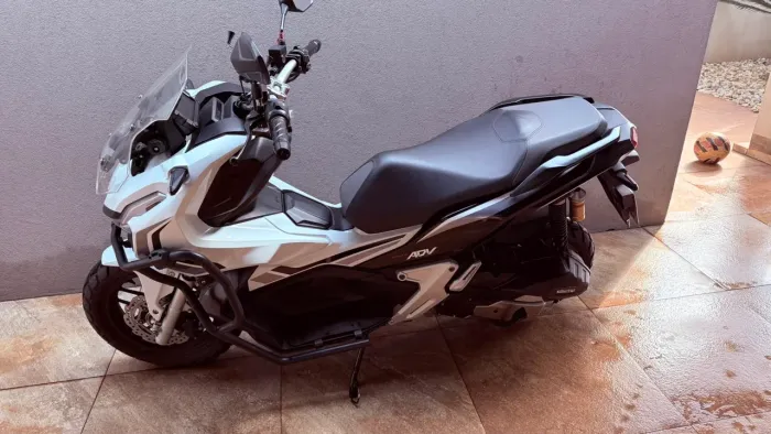 ADV 150