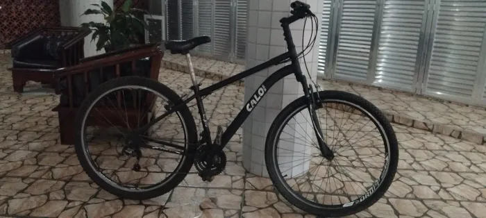 Bicicleta caloi AL aro 29 e 21 marchas rodas aero viper cubo rolimã suspensão freio alumin