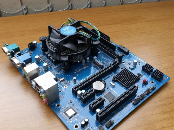 Placa mãe e processador Intel