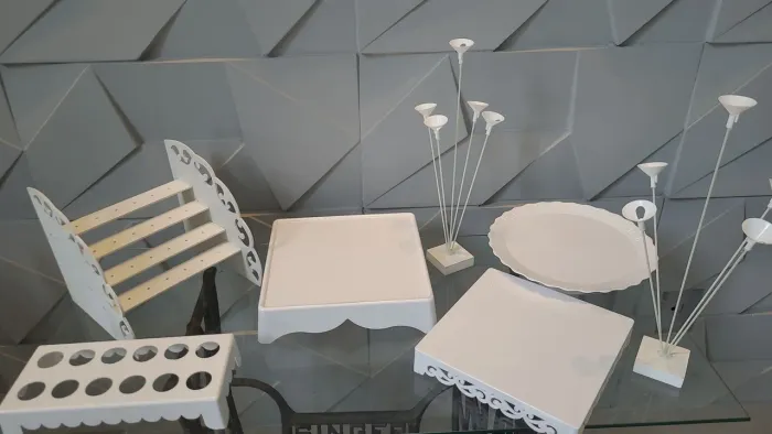 KIT PARA DECORAÇÕES DE FESTAS ?