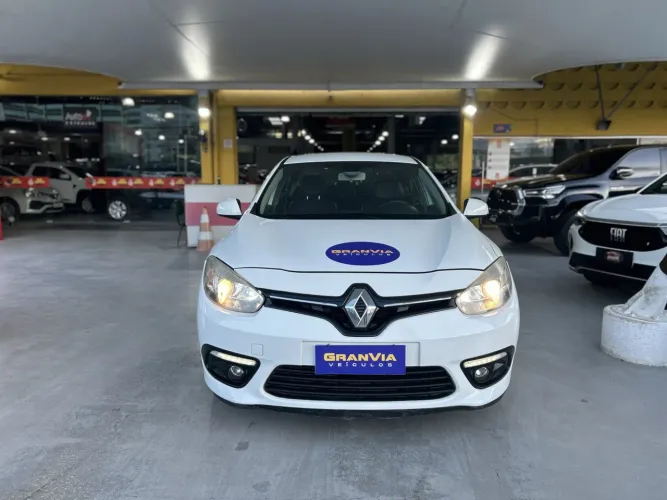 Renault Fluence Sed. Dynamique 2.0 16V Flex Aut. 2015