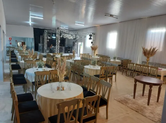 Cadeiras de cedro,casamento,buffet,15 anos