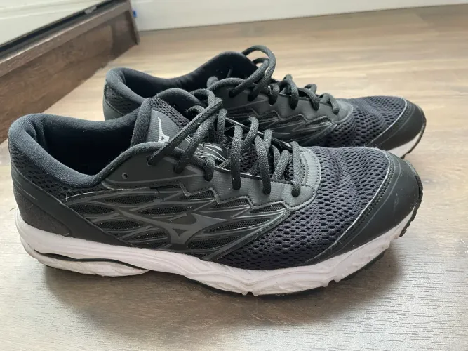 Tênis Mizuno 