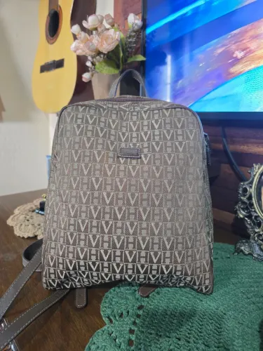 Mochila victor hugo