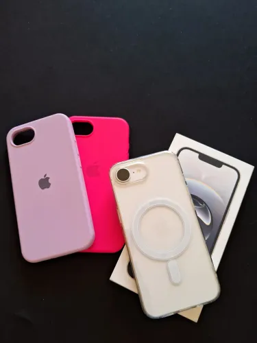 iPhone 16e