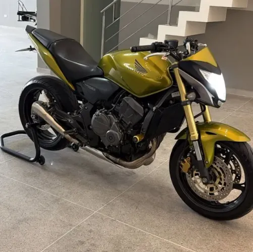 Hornet 600 2012