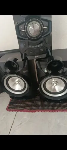 Vendo ou troco por armário,guarda roupa ,fogão ,cama casal
