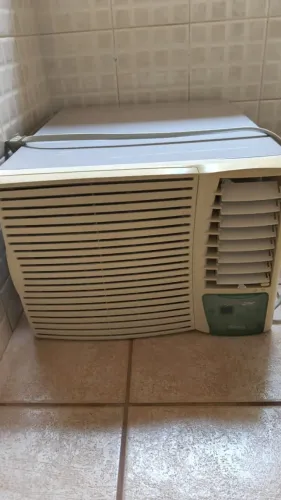 Ar condicionado de janela 7500 btu/h 127v