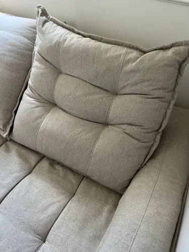 Sofá modulado retrátil