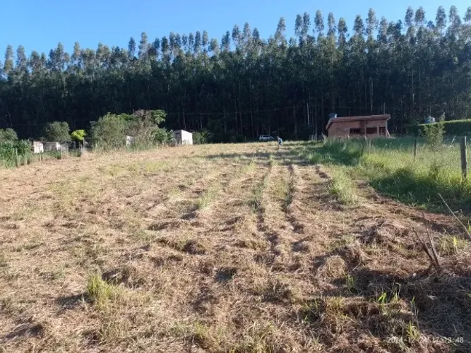 Terreno com 2068m2 quadrados em Carmo do Rio Claro - MG