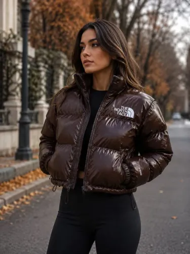 Jaqueta The North Face Nuptse Cropped Feminina frio intenso