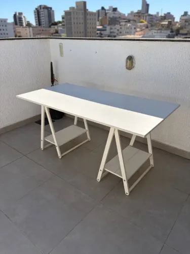 Mesa Oppa Design 160x80 + 2 Cavaletes Compasso Brancos | Design Original