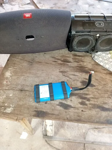 Vendo essa peça de bateria caixa bombox 2