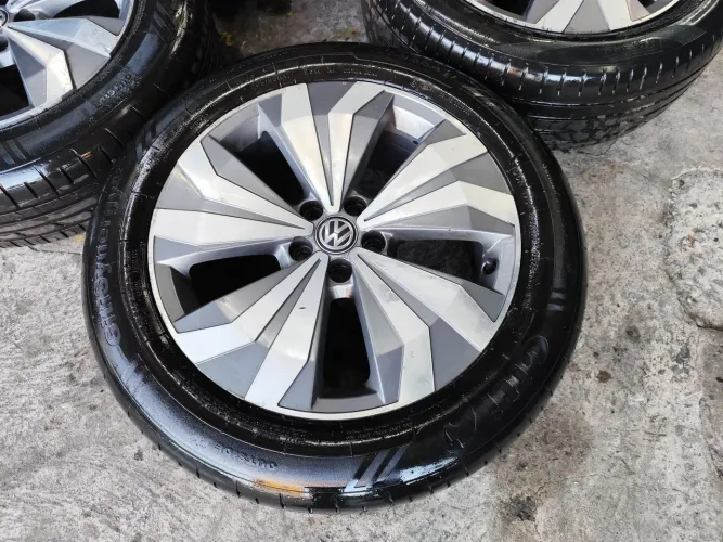 Rodas Aro 17" Volkswagen T-Cross 5x100. Com pneus Seminovos. ACEITO CARTÃO