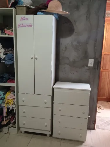 Vendo guarda roupa infantil cômoda infantil