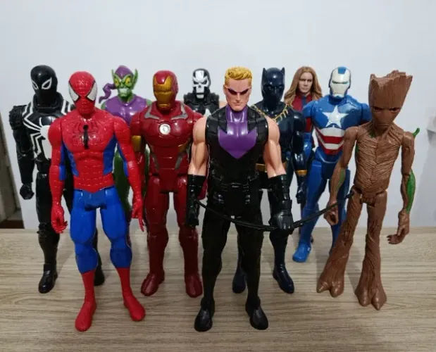 Kit 10 Bonecos Marvel