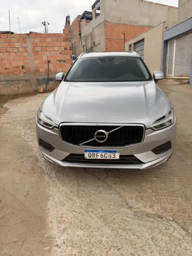 Volvo XC 60 T-5 Momentum 2.0 254cv AWD 5P 2019