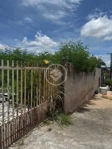 "Vende-se terreno no Bairro Jardim GUANABARA CUIABÁ, com 360,00M2 , ótima localização ! Go