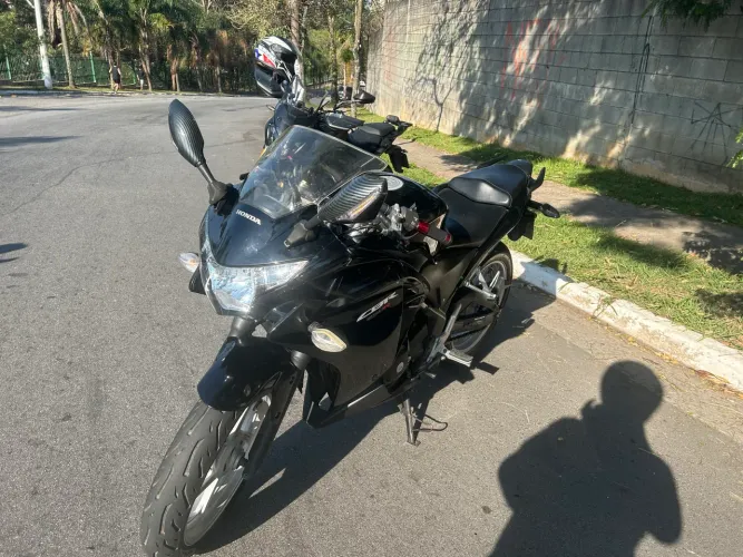 Cbr 250r 