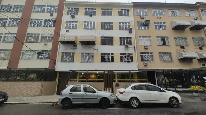 Apartamento de 02 quartos para locação em Fonseca - Niterói RJ