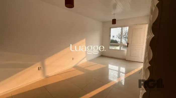 CASA EM CONDOMÍNIO FECHADO PARA LOCAÇÃO NO BAIRRO HÍPICA - 56M² ÁREA PRIVATIVA - 02 QUARTO