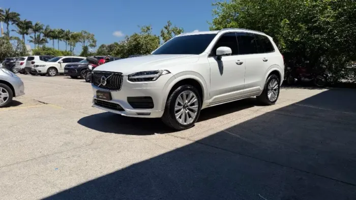 Volvo XC 90 T-6 Momentum 2.0 320cv 5P 2020