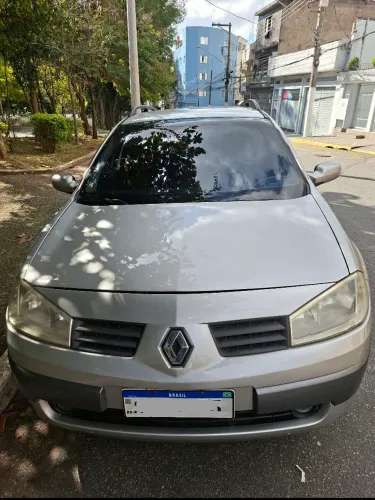 Renault Megane Grand Tour Dynam. Hi-flex 1.6 16V 2009