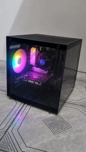 PC Gamer - i5 4.0GHz