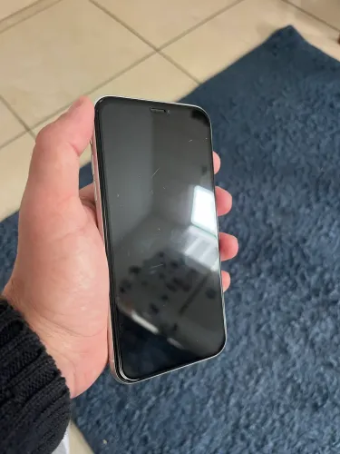 Vende-se Iphone XR 