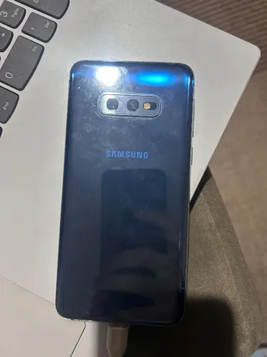 Celular Samsung S10e