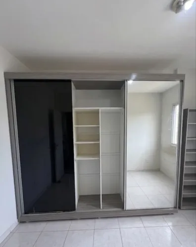 GUARDA ROUPA CASAL - ESPELHO MARAVILHOSO