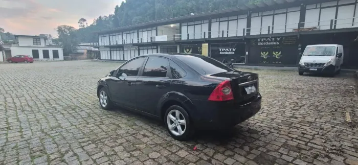 Ford Focus Sedan 2.0 16v/2.0 16V Flex 4P Aut. 2009