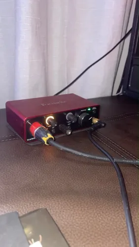 Interface de áudio Focusrite Scarlett 3rd Solo