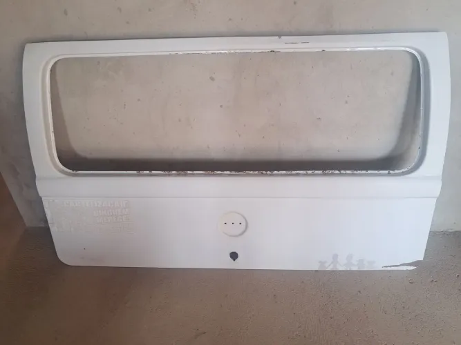 Tampa porta malas kombi pós 97.
