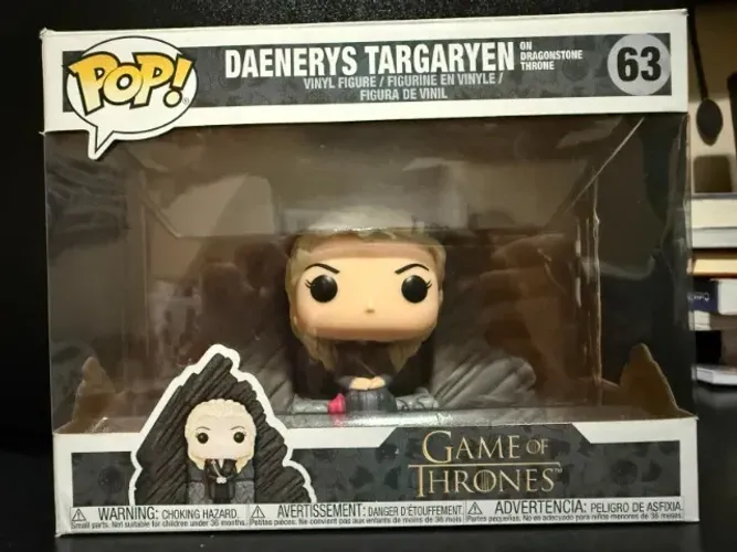 Funko Pop Daenerys Targaryen on Dragonstone Throne 63 Game Of Thrones