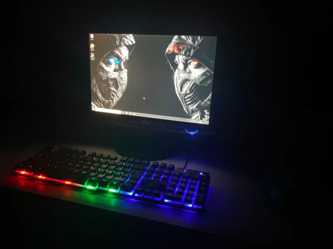 PC GAMER COMPLETO I5,4 GB RAM,GT 610 1GB