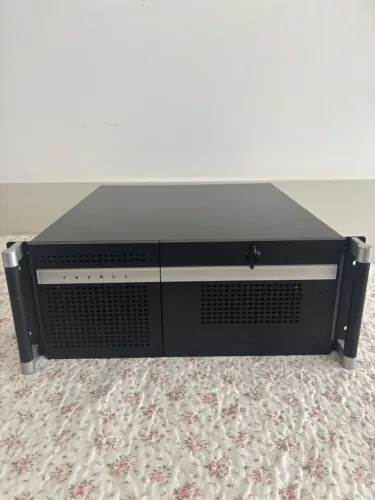 Servidor ADVANTECH ACP-4320MB